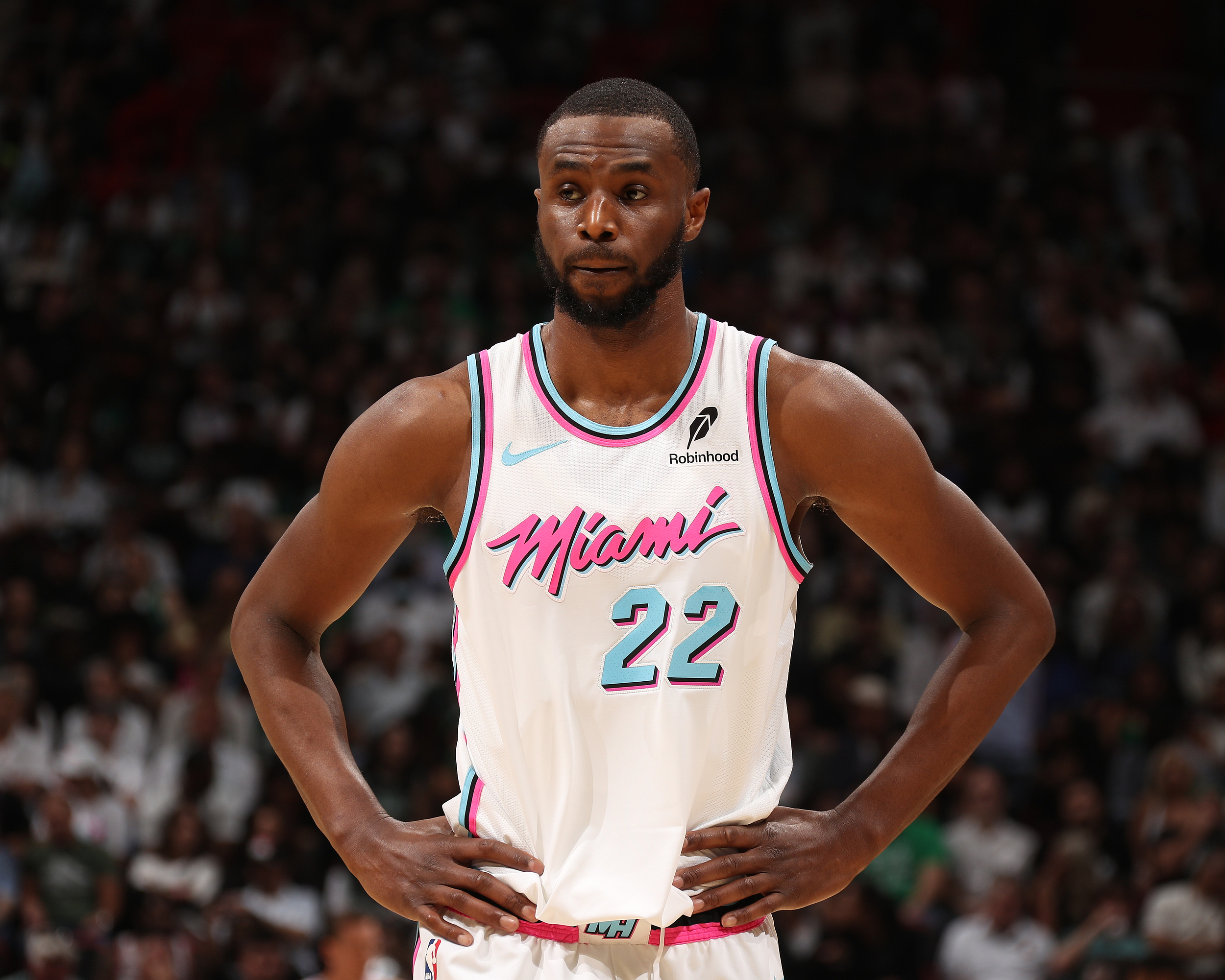 截胡湖人？美记：快船成为维金斯的潜在追求者